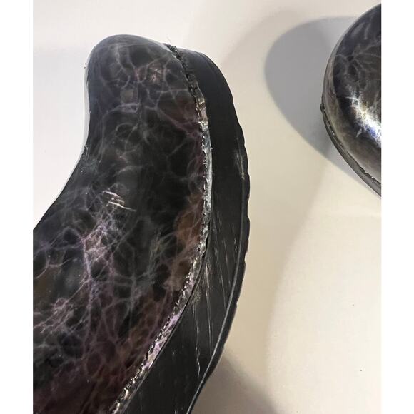 Dansko Clogs - Women's Size 42 - Picture 6 of 10